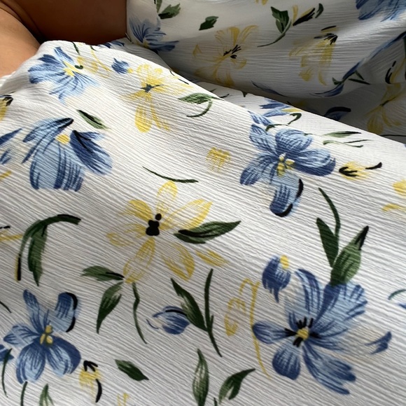 Missguided Off The Shoulder Floral Puffball Sleeve Top - Picture 9 of 12